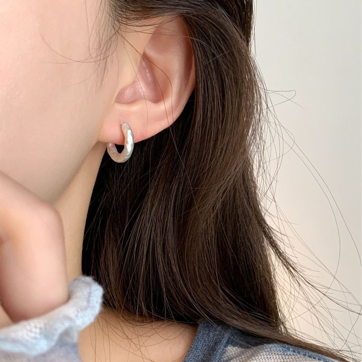 High-grade Ear Clip Retro Graceful Earrings Women