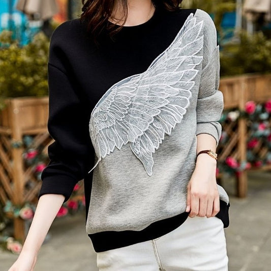 Color Contrast Patchwork Three-dimensional Wings Embroidered Crew Neck Sweater